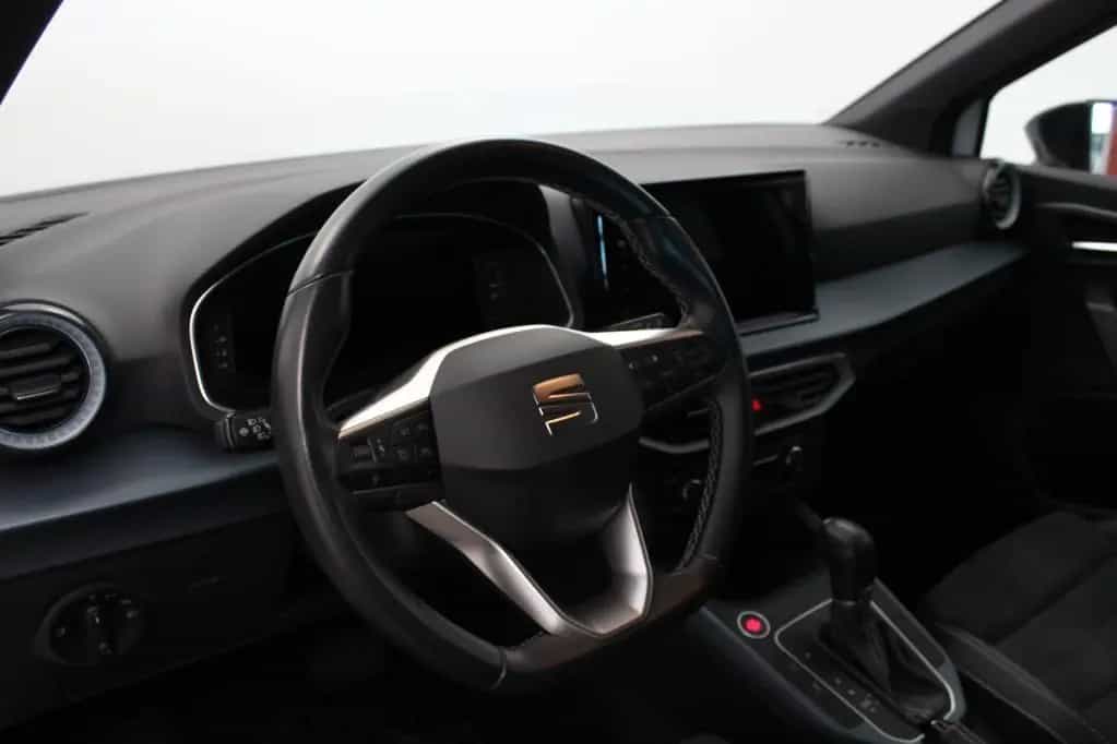 Seat Arona Xperience 1.0 TSI 81kW DSG LED*PDC*NAV*TEM 02/2023-photo-22