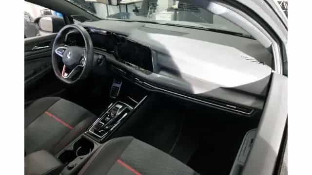 Volkswagen Golf VIII 2.0 TSI DSG GTI  Clubsport Navi Head-u 03/2023-photo-2