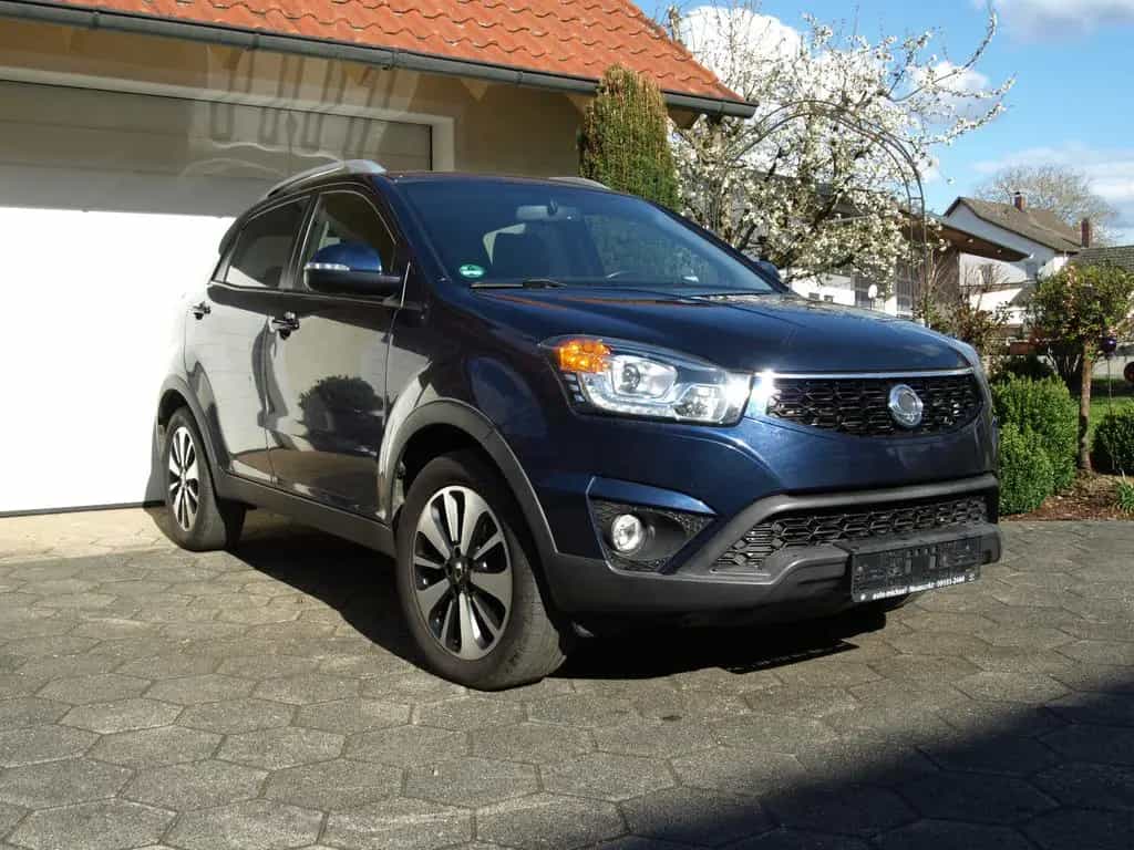 Ssangyong Korando 2.0 Diesel e-XDi 200 129kW Sap. 2WD ... 08/2015-photo-0