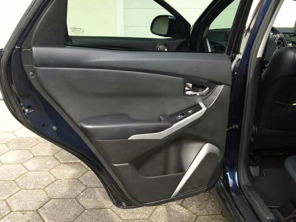 Ssangyong Korando 2.0 Diesel e-XDi 200 129kW Sap. 2WD ... 08/2015-photo-13