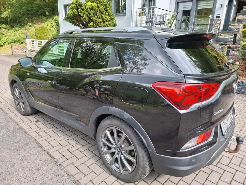 Ssangyong Korando 1.6 e-XDi Diesel Sapphire 4WD 10/2019-photo-3