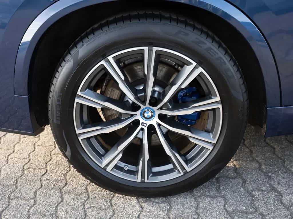 BMW X5 xDrive 45e M-Sport PANO AHK HUD LED ACC NAVI 03/2022-photo-11