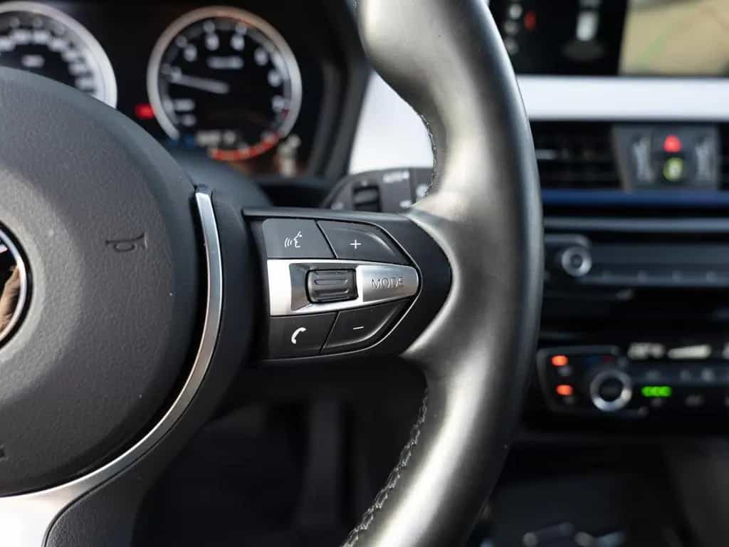 BMW X1 xDrive 20i M-Sport FACEL. PANO LED NAVI SHZ 10/2019-photo-21