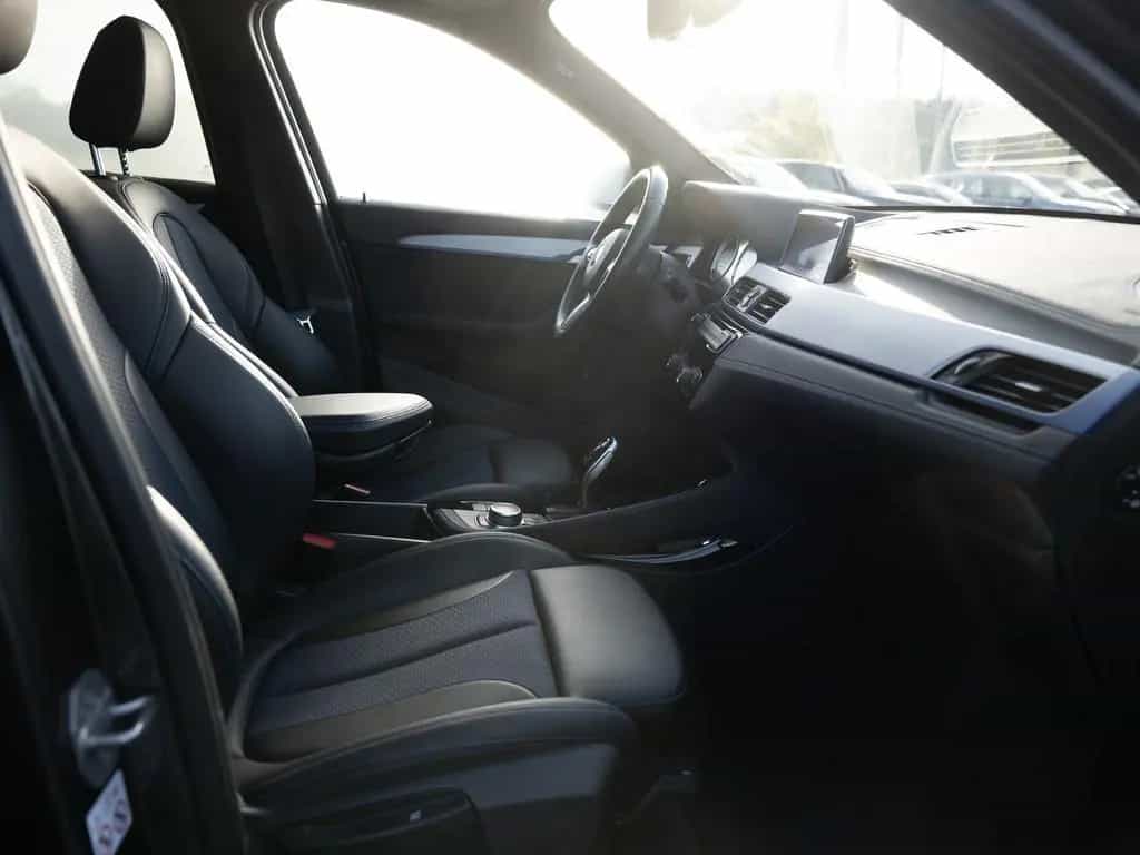 BMW X1 xDrive 20i M-Sport FACEL. PANO LED NAVI SHZ 10/2019-photo-8