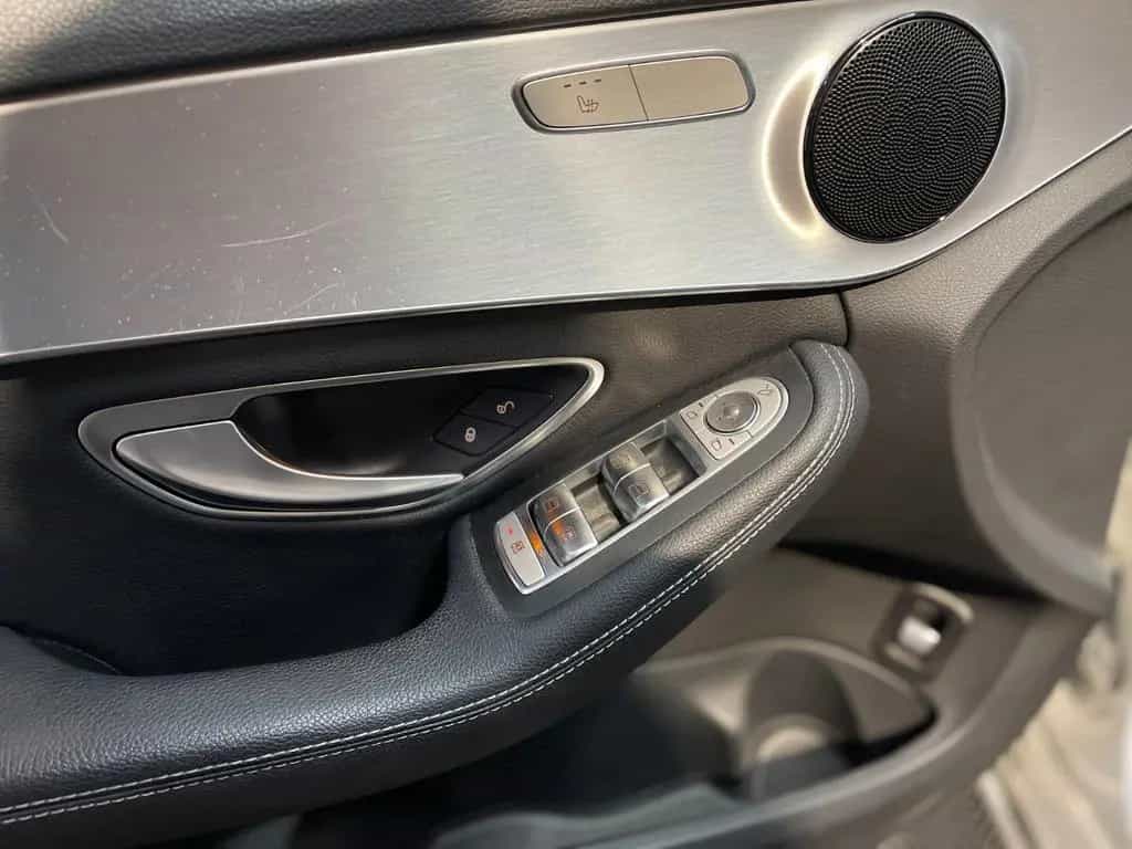 Mercedes-Benz C 180 Limousine/R-KAM/ACC/SITZH/wenig Kilometer 01/2018-photo-17