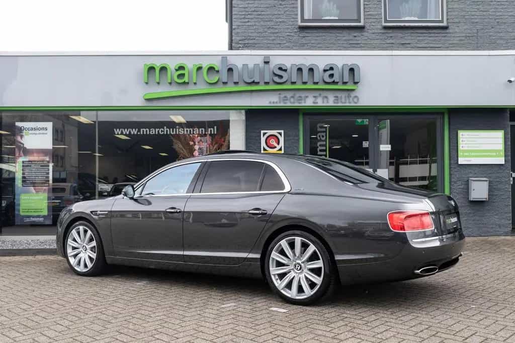 Bentley Flying Spur 6.0 W12 / CERAMIC / SUNROOF 01/2014-photo-6