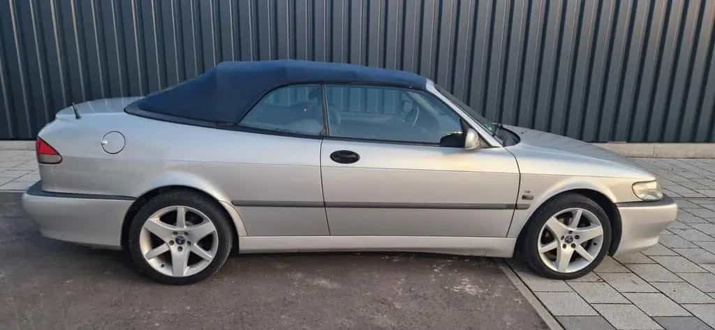 Saab 9-3 CABRIOLET 2.0i TURBO SE CLASSIC EDITION 05/2003-photo-4