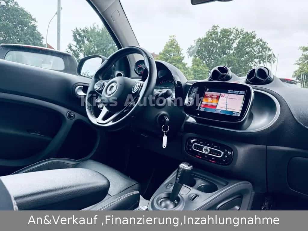 Smart ForTwo Brabus Xclusive 109Ps JBL/KAMERA/PANO/NAV 11/2017-photo-8