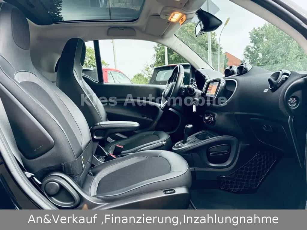 Smart ForTwo Brabus 109Ps AUTM/NAVI/SITZH/PANO/JBL/PDC 04/2018-photo-14