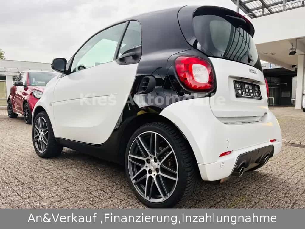 Smart ForTwo Brabus 109Ps AUTM/NAVI/SITZH/PANO/JBL/PDC 04/2018-photo-4
