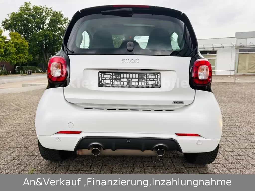 Smart ForTwo Brabus 109Ps AUTM/NAVI/SITZH/PANO/JBL/PDC 04/2018-photo-5