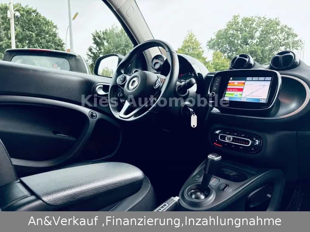 Smart ForTwo Brabus 109Ps AUTM/NAVI/SITZH/PANO/JBL/PDC 04/2018-photo-9