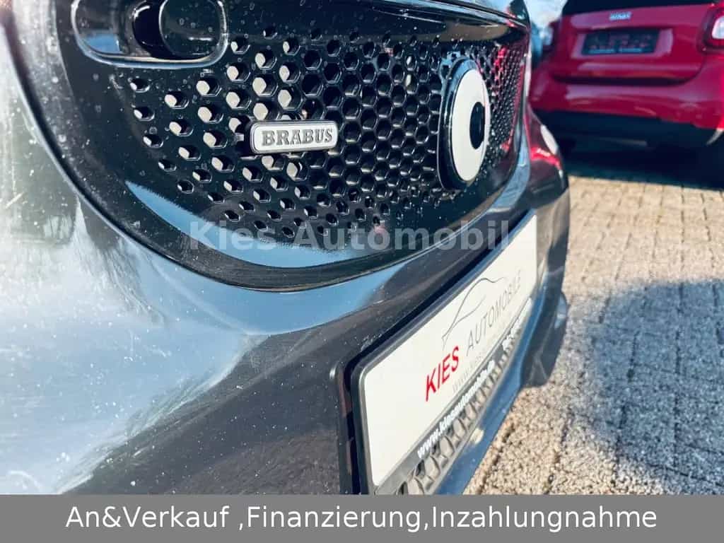 Smart ForTwo Brabus Xclusive 109Ps LEDER/JBL/NAVI/PANO 07/2017-photo-8