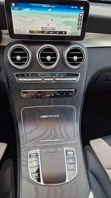 Mercedes-Benz GLC 63 AMG Mercedes-AMG GLC 63 S 4MATIC+ Aut... 02/2022-photo-11