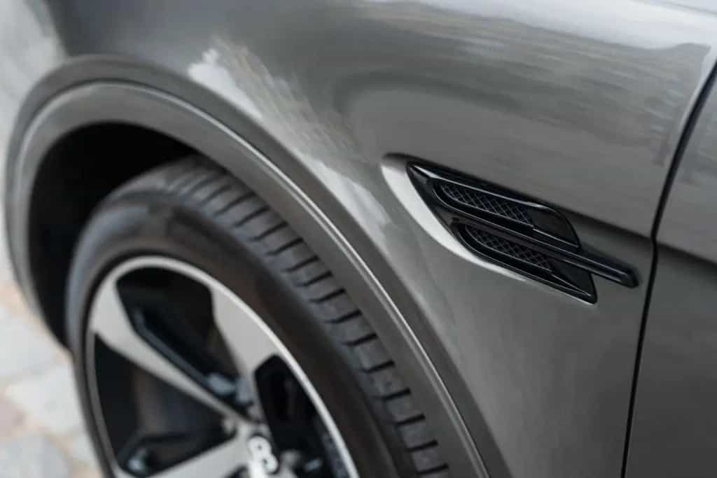 Bentley Bentayga 6.0 W12 - first hand, 30 900 kms 03/2018-photo-26