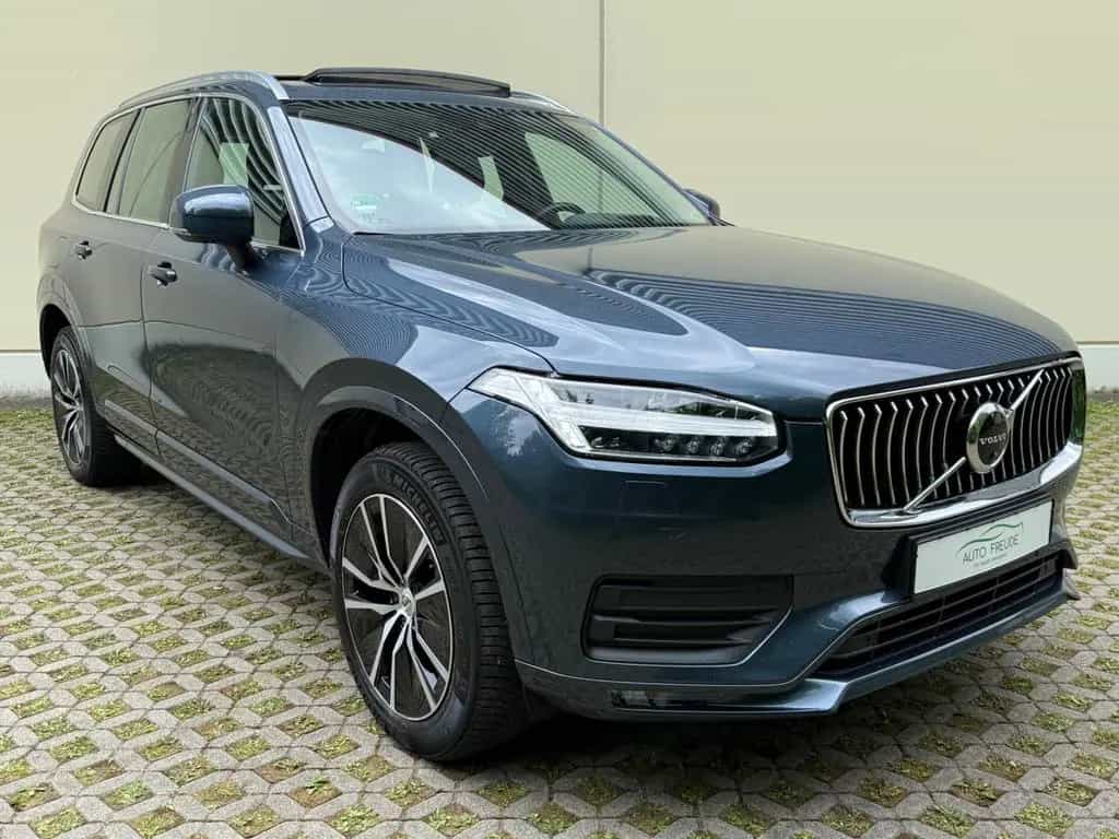 Volvo XC90 B5 AWD Head-UP Leder Pano 7-Sitze 12/2020-photo-3