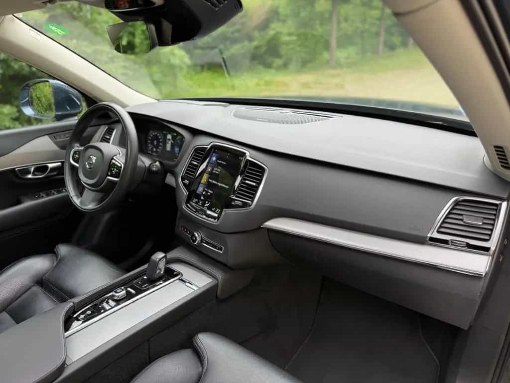 Volvo XC90 B5 AWD Head-UP Leder Pano 7-Sitze 12/2020-photo-9