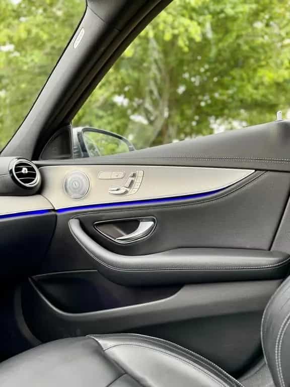Mercedes-Benz E 400 4MATIC AMG HUD 360Kamera 07/2018-photo-3