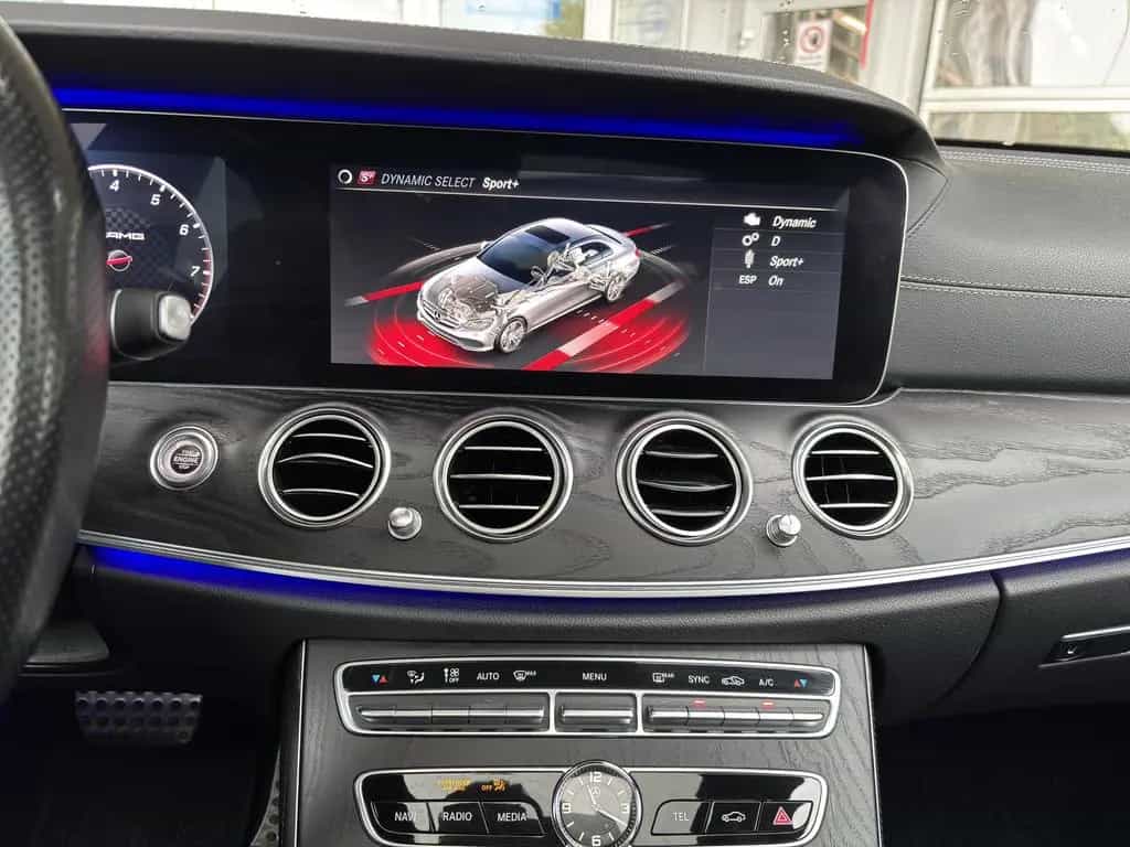 Mercedes-Benz E 53 AMG 4Matic+Distronic+ Airmatic Leder Navi 04/2019-photo-25
