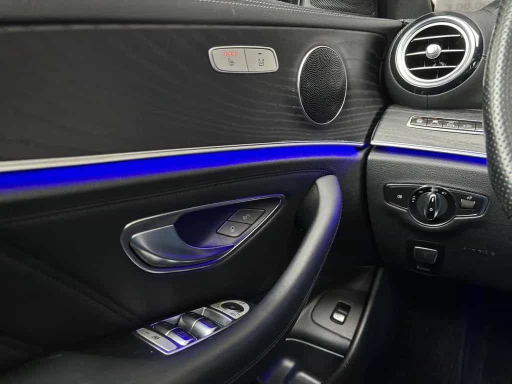 Mercedes-Benz E 53 AMG 4Matic+Distronic+ Airmatic Leder Navi 04/2019-photo-27