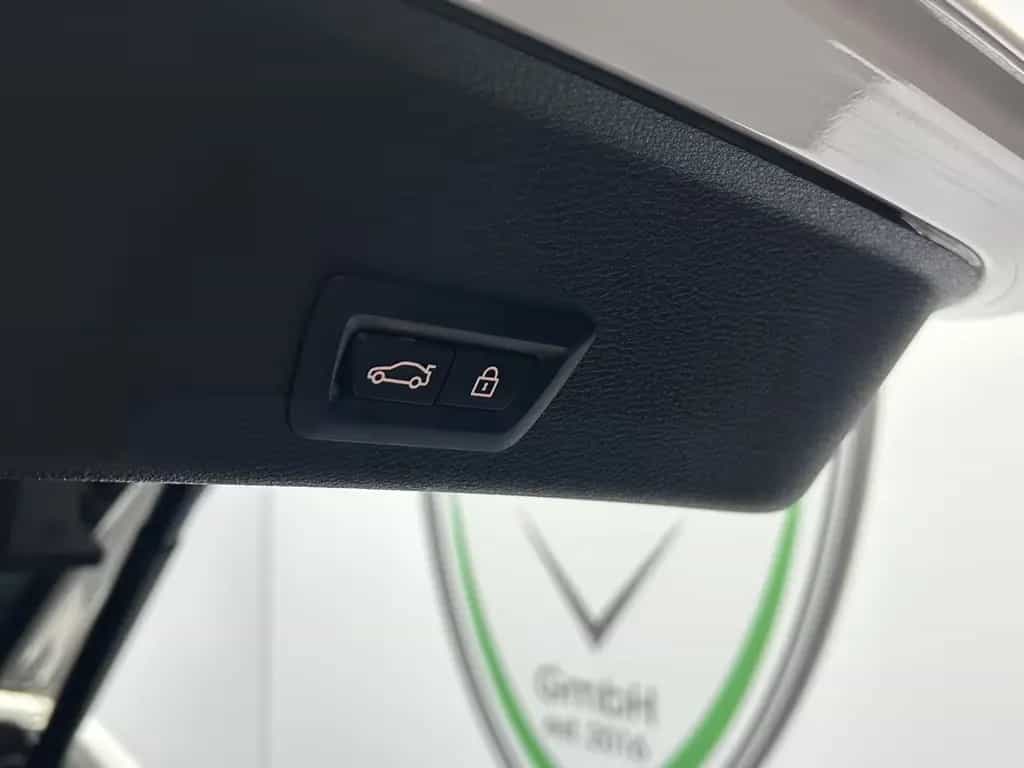 BMW X4 M40 i xDrive Sport AHK Bi-Xenon Leder HUD 01/2018-photo-23