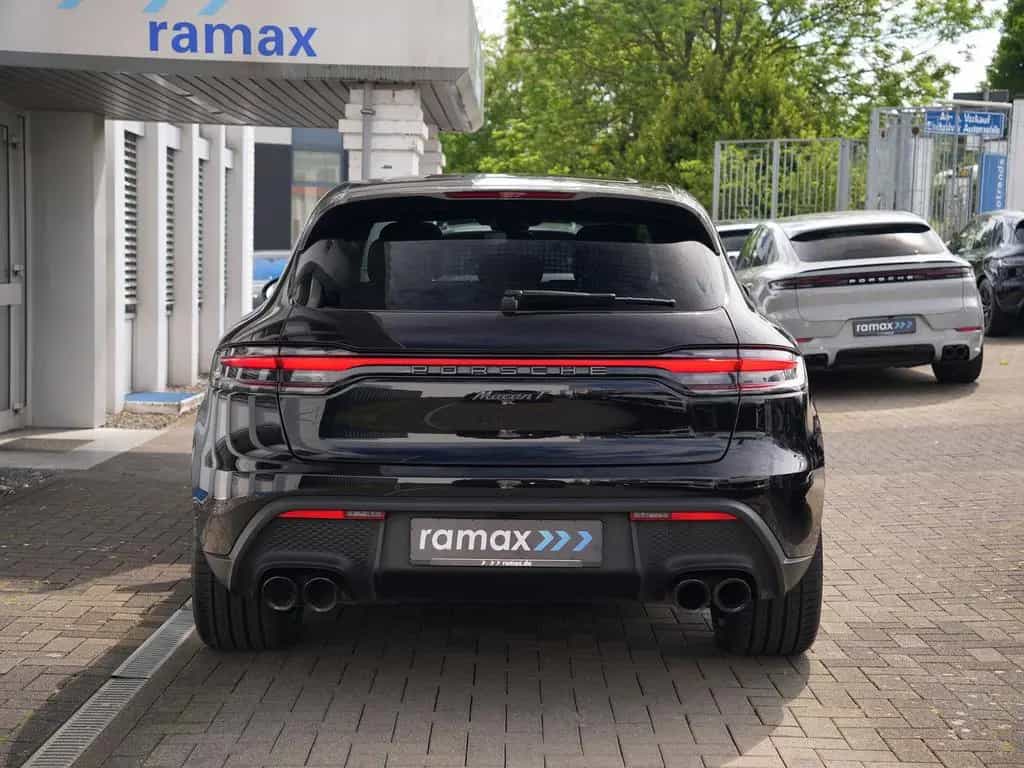 Porsche Macan T BURMESTER-ACC-LUFTF.-PANO-18WEGE-VOLL 01/2023-photo-1