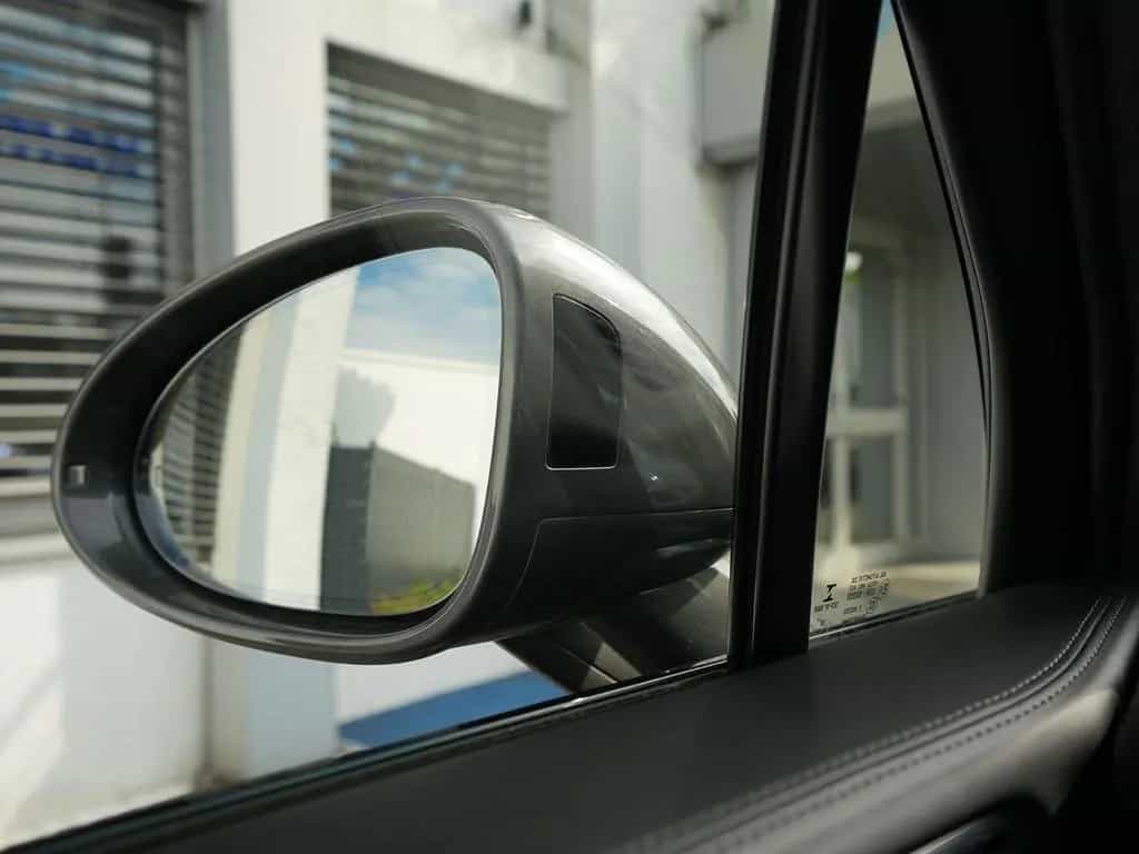 Porsche Macan T BURMESTER-ACC-LUFTF.-PANO-18WEGE-VOLL 01/2023-photo-34