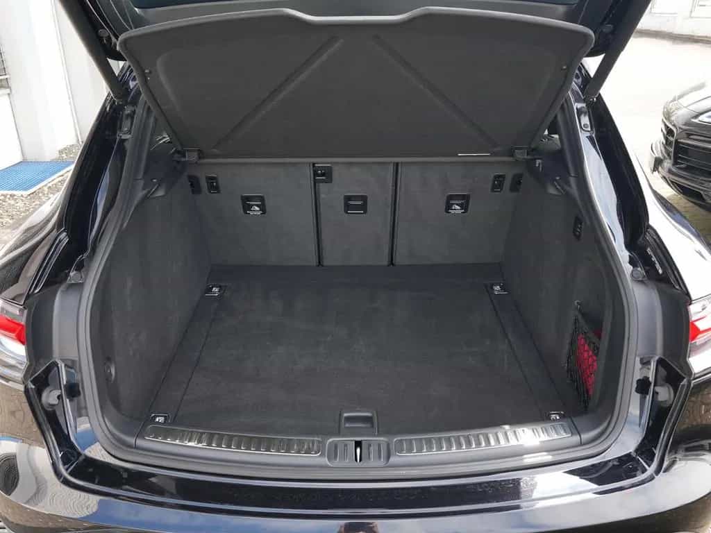 Porsche Macan T BURMESTER-ACC-LUFTF.-PANO-18WEGE-VOLL 01/2023-photo-41