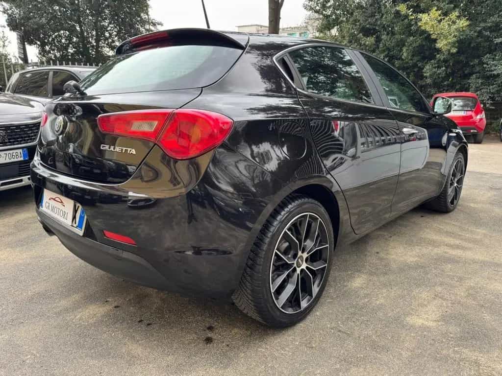 Alfa Romeo Giulietta 1.6 JTDm 120 CV 05/2016-photo-5