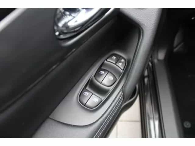 Nissan Qashqai 1.3 DIG-T N-Connecta Navi Sitzheizung 09/2019-photo-18