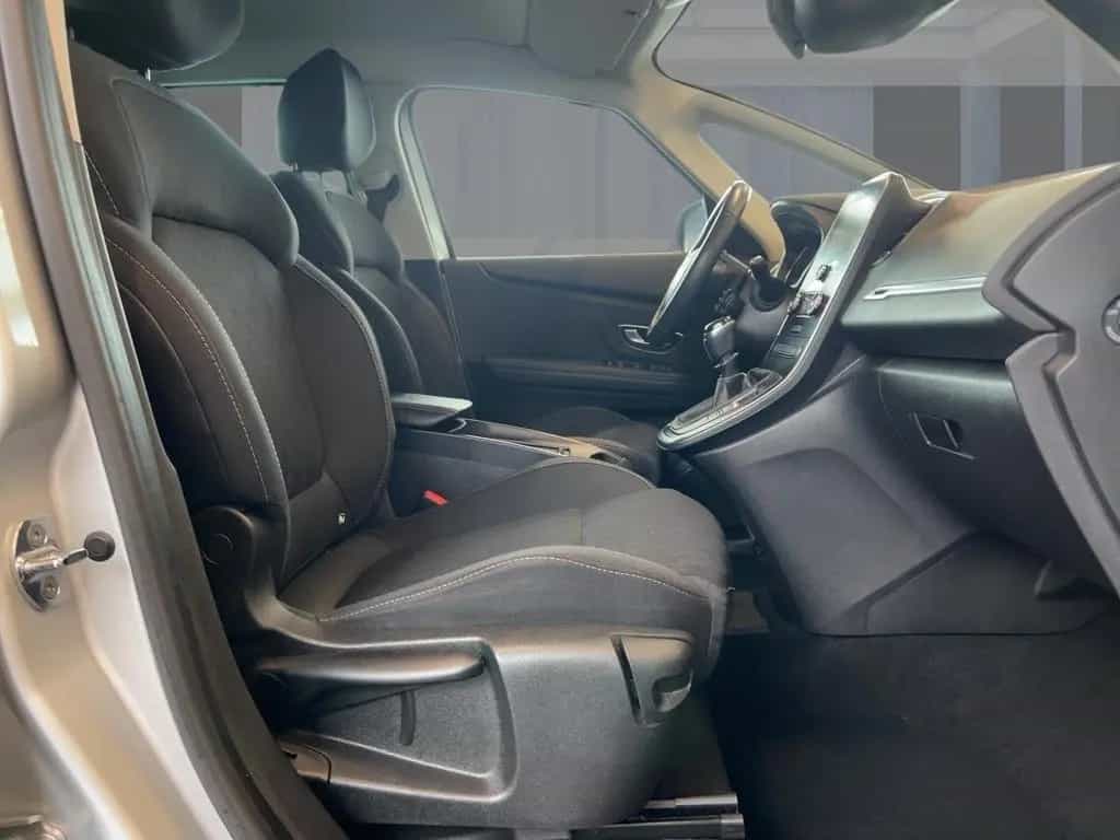 Renault Grand Scenic LIMITED Deluxe TCe 140 GPF 01/2019-photo-6