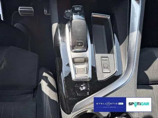 Peugeot 3008 GT 1.5 Navi MirrorLink Pa no 360KAM ACC Foc 02/2023-photo-19