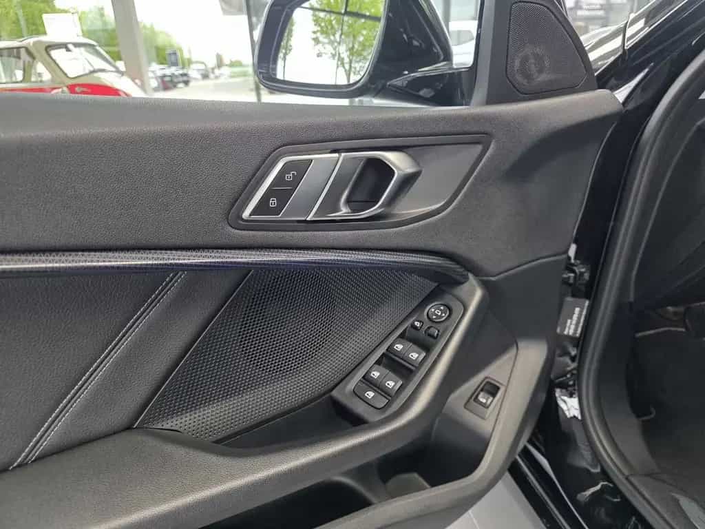 BMW 118 d Shadow-Line Automatik HUD/RFK/Sitzhzg/LM 01/2021-photo-15