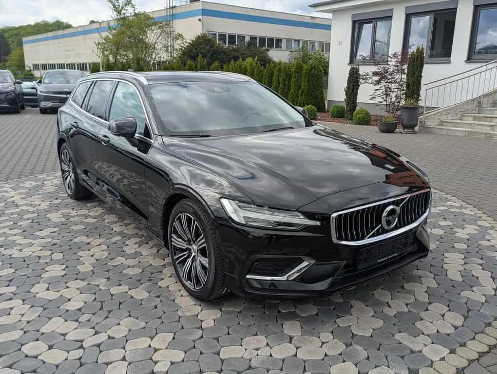 Volvo V60 Inscription PANO LED ACC MEMORY H&R AHK 360° 01/2022-photo-1