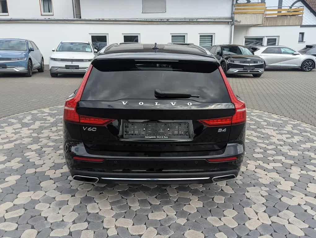 Volvo V60 Inscription PANO LED ACC MEMORY H&R AHK 360° 01/2022-photo-6