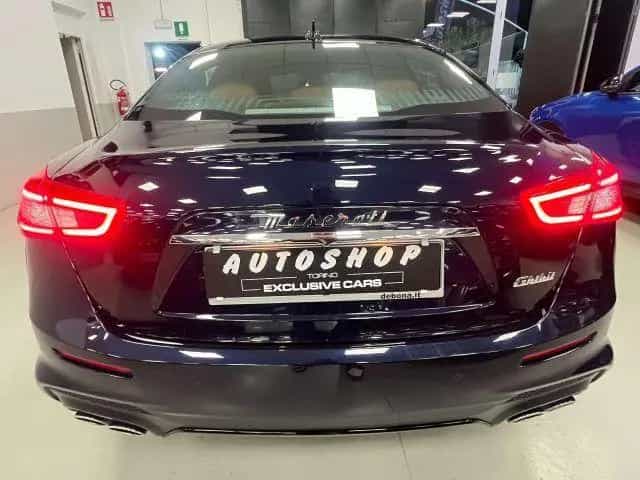 Maserati Ghibli MASERATI Ghibli Ghibli III 3.0 V6 Gransport 275c 09/2020-photo-2
