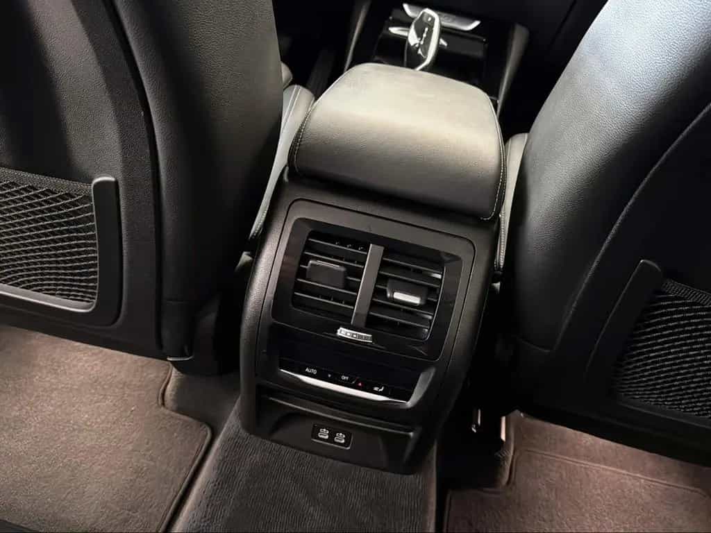 BMW X3 xDrive20d Standheizung AHK Driv.Assist+ HiFi 01/2021-photo-18