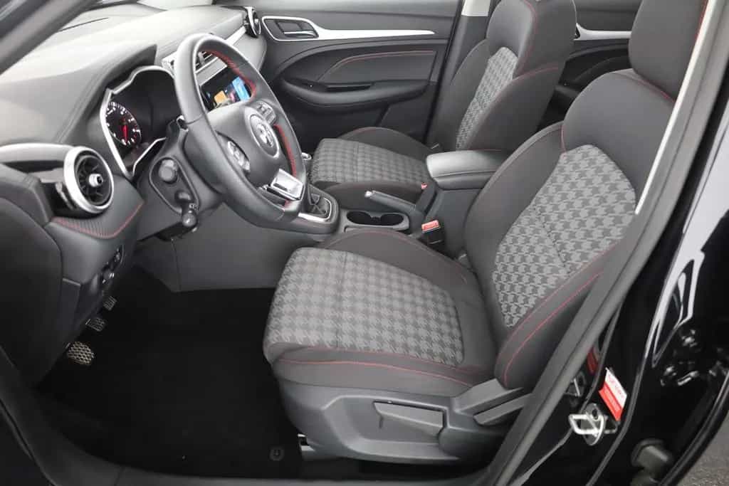 MG ZS 1.5 VTi-Tech Comfort LED Navi Kamera Tempomat 02/2025-photo-21
