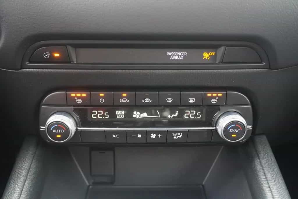 Mazda CX-5 2.0 Xenon Navi Tempomat PDC Sitzheizung AHK 10/2021-photo-18
