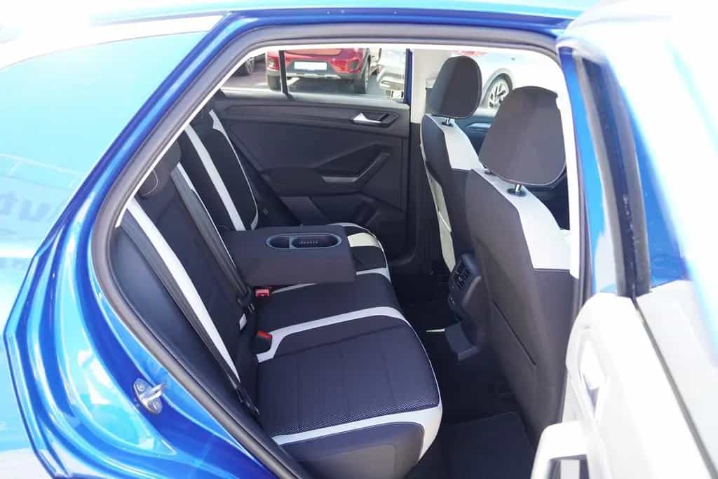 Volkswagen T-Roc R-Line 1.5 TSI DSG LED Navi SHZ Kam VC ACC 05/2021-photo-34