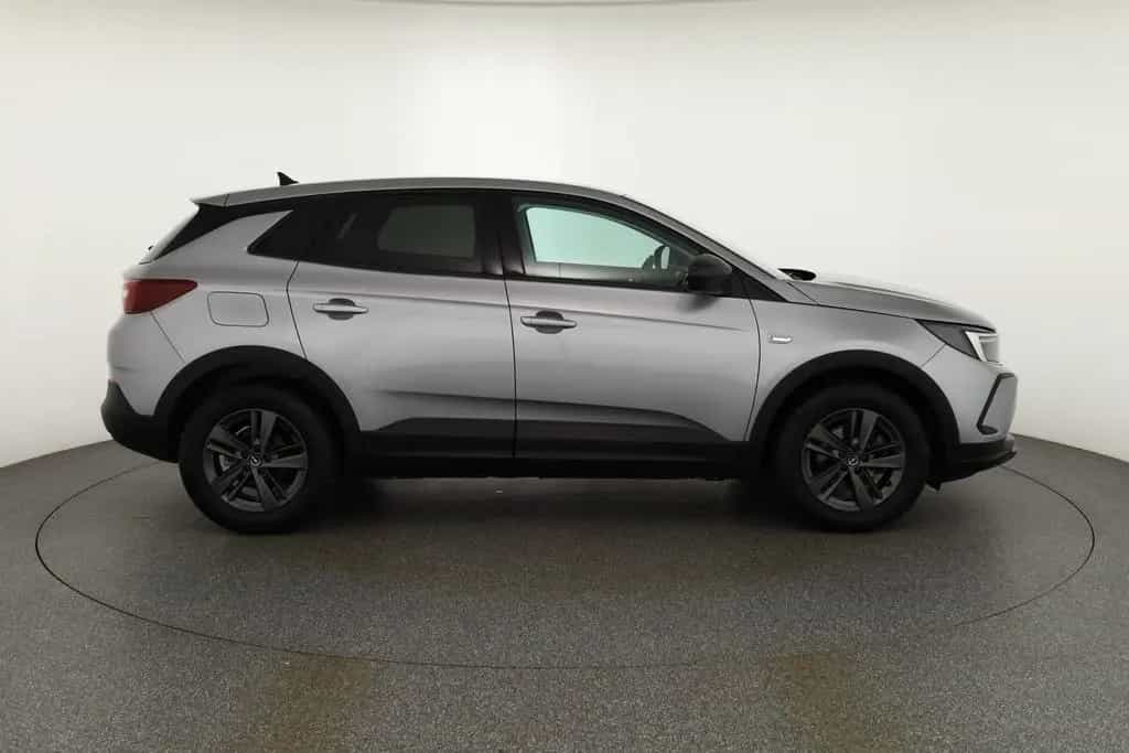 Opel Grandland 1.2DI Turbo Aut. LED Navi Kamera 02/2023-photo-5