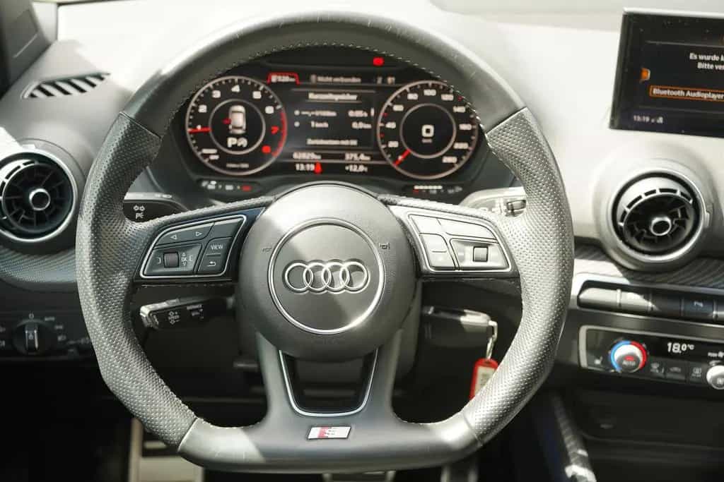 Audi Q2 1.0 TFSI ultra LED Navi Virtual Cockpit ACC 05/2017-photo-11