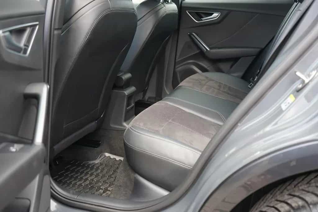 Audi Q2 1.0 TFSI ultra LED Navi Virtual Cockpit ACC 05/2017-photo-30