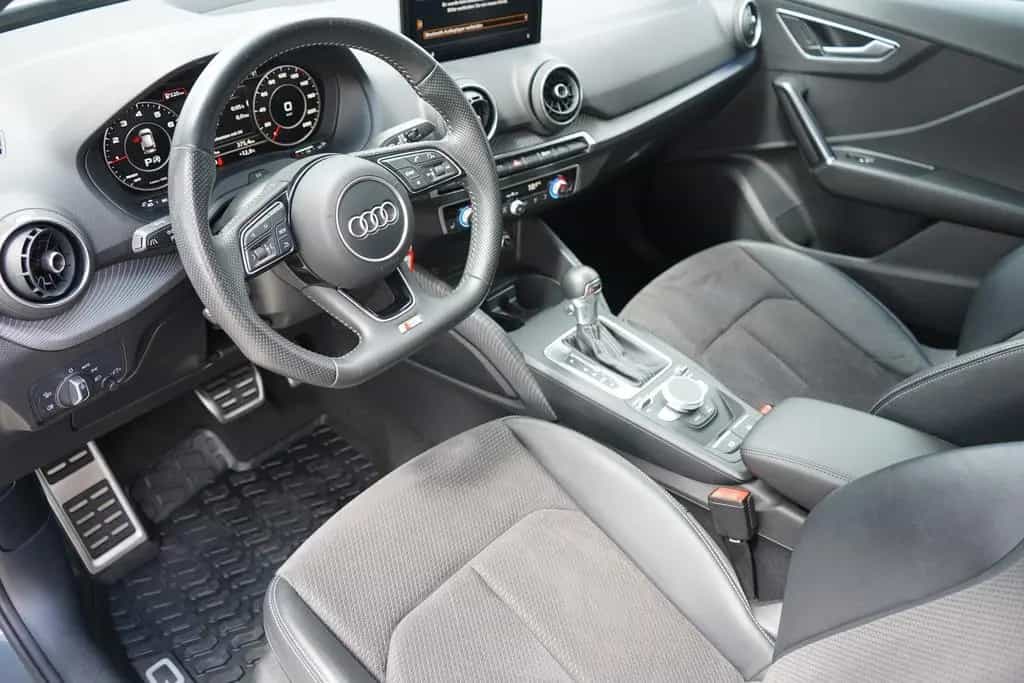 Audi Q2 1.0 TFSI ultra LED Navi Virtual Cockpit ACC 05/2017-photo-9
