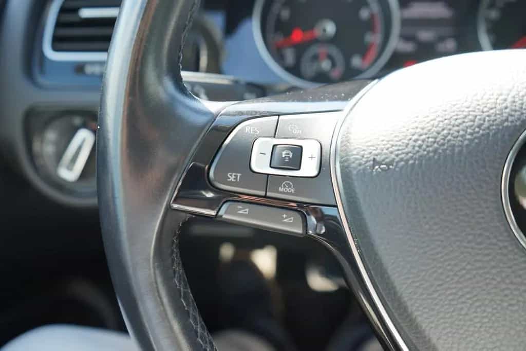 Volkswagen Golf VII 1.4 TSI Navi ACC App-Connect PDC 07/2018-photo-21