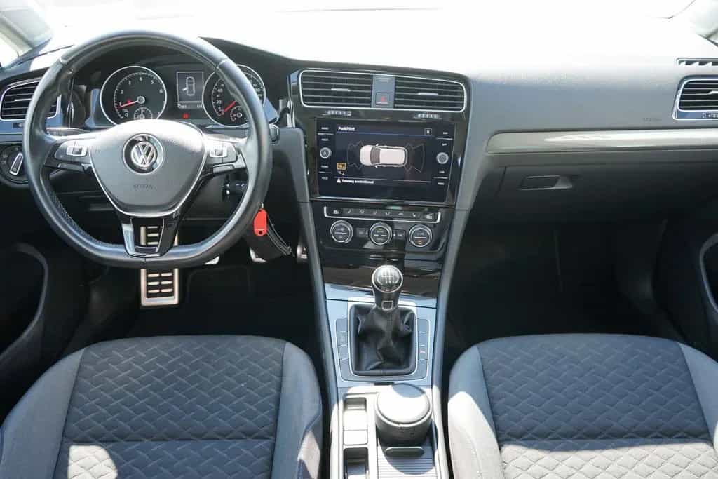 Volkswagen Golf VII 1.4 TSI Navi ACC App-Connect PDC 07/2018-photo-9