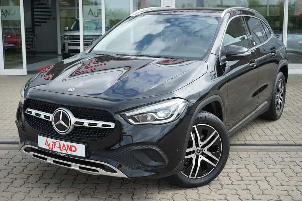 Mercedes-Benz GLA 200 Style DAB AHK el. Heckklappe Kamera Navi 11/2020-photo-1