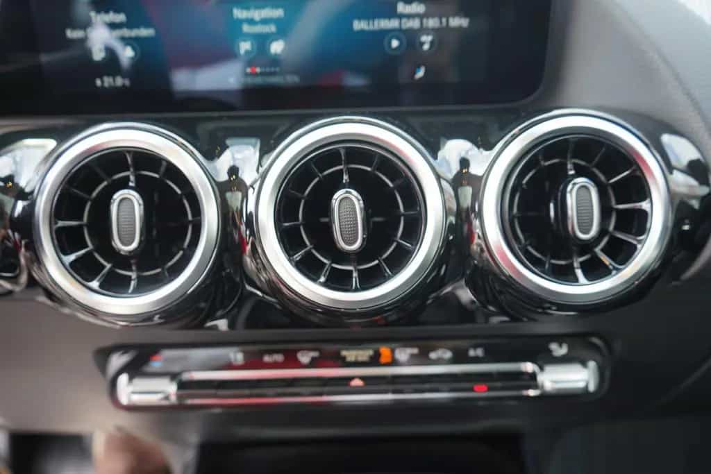 Mercedes-Benz GLA 200 Style DAB AHK el. Heckklappe Kamera Navi 11/2020-photo-13