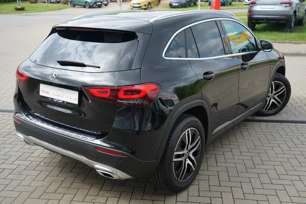 Mercedes-Benz GLA 200 Style DAB AHK el. Heckklappe Kamera Navi 11/2020-photo-5