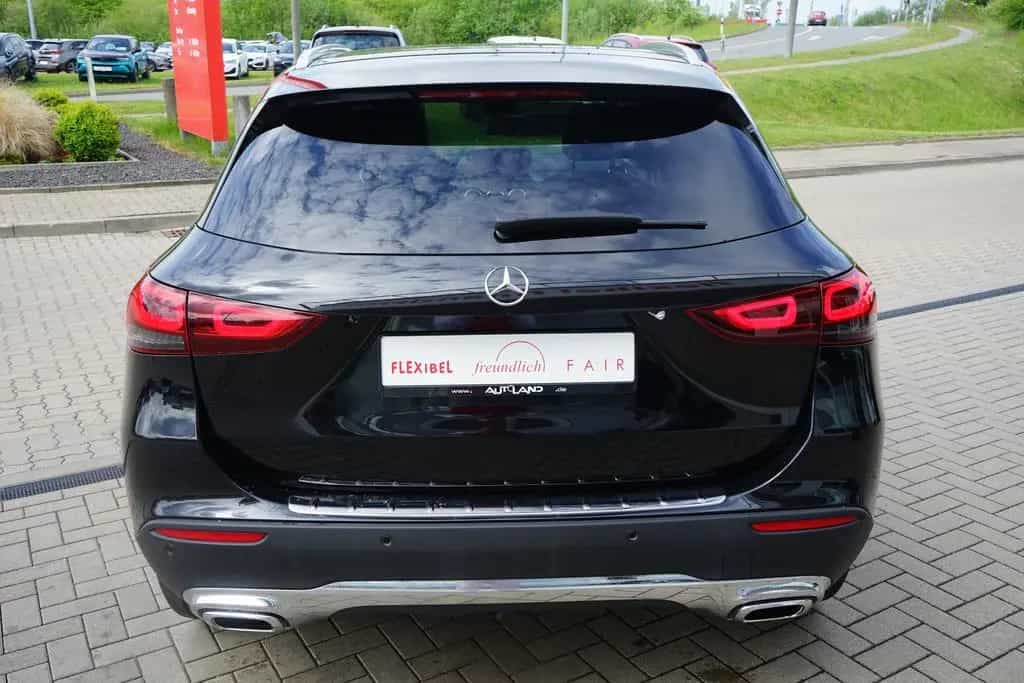 Mercedes-Benz GLA 200 Style DAB AHK el. Heckklappe Kamera Navi 11/2020-photo-6